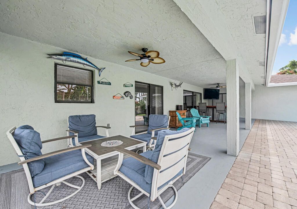 100 Greenwood Court, Royal Palm Beach, FL 33411 Photo