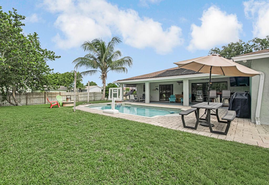 100 Greenwood Court, Royal Palm Beach, FL 33411 Photo