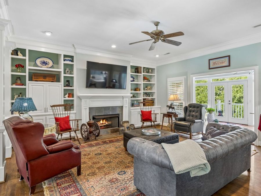 Property Image 8