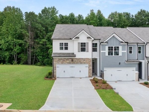 6649 Parsons Street, Flowery Branch, GA 30542