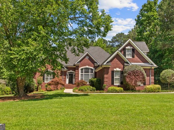 210 Stanley Court, Mcdonough, GA 30252