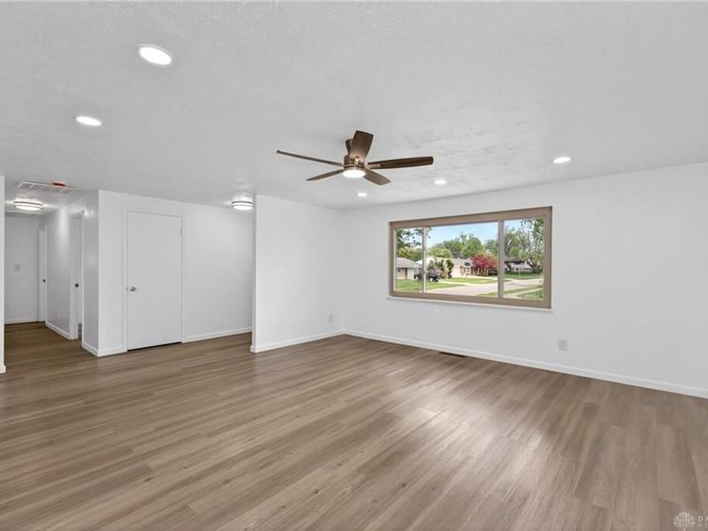 4444 Seville Drive, Englewood, OH 45322 Photo 4