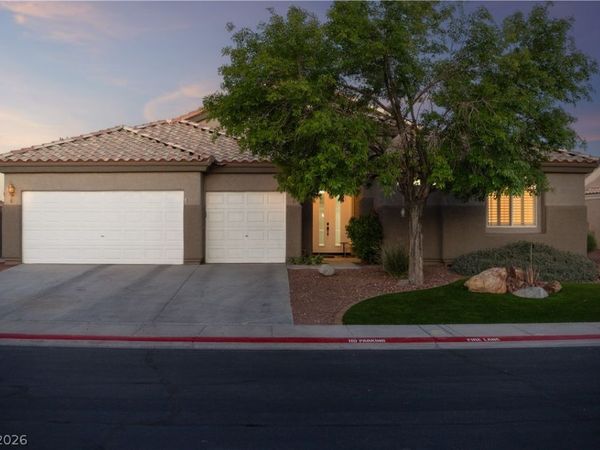 7646 Majestic Springs Drive, Las Vegas, NV 89131