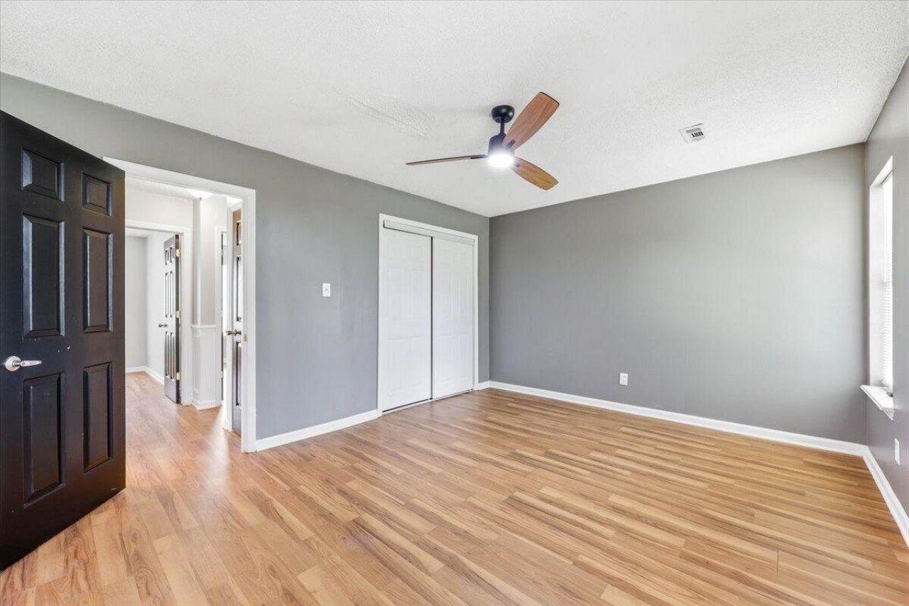 405 Amberjack Way Photo 14