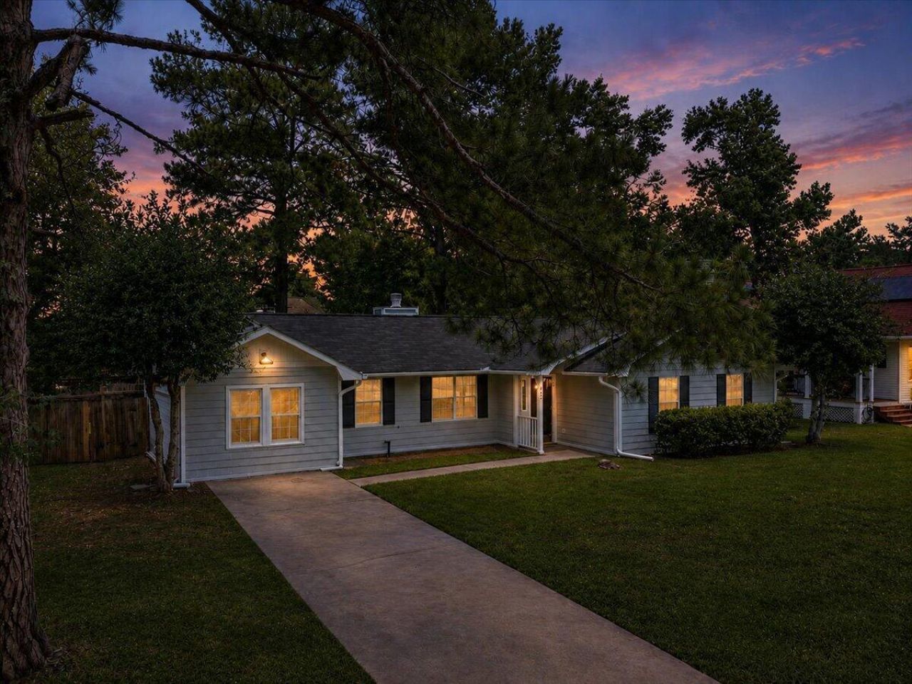 405 Amberjack Way Photo 32