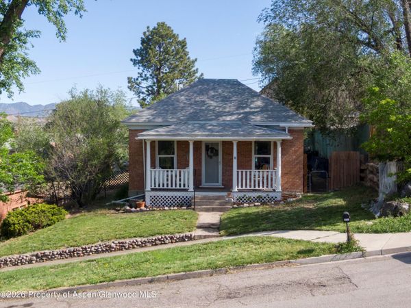 332 E 4th Street, Rifle, CO 81650
