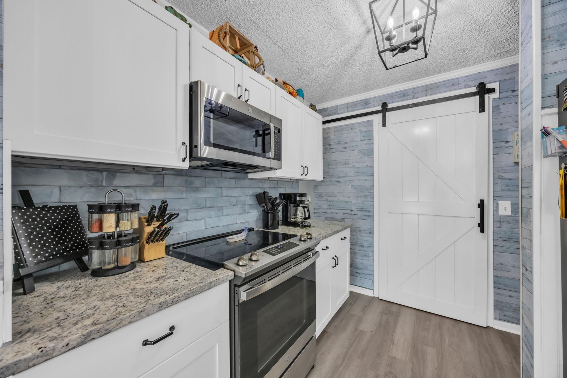 4350 Intercoastal Dr.  Photo 10