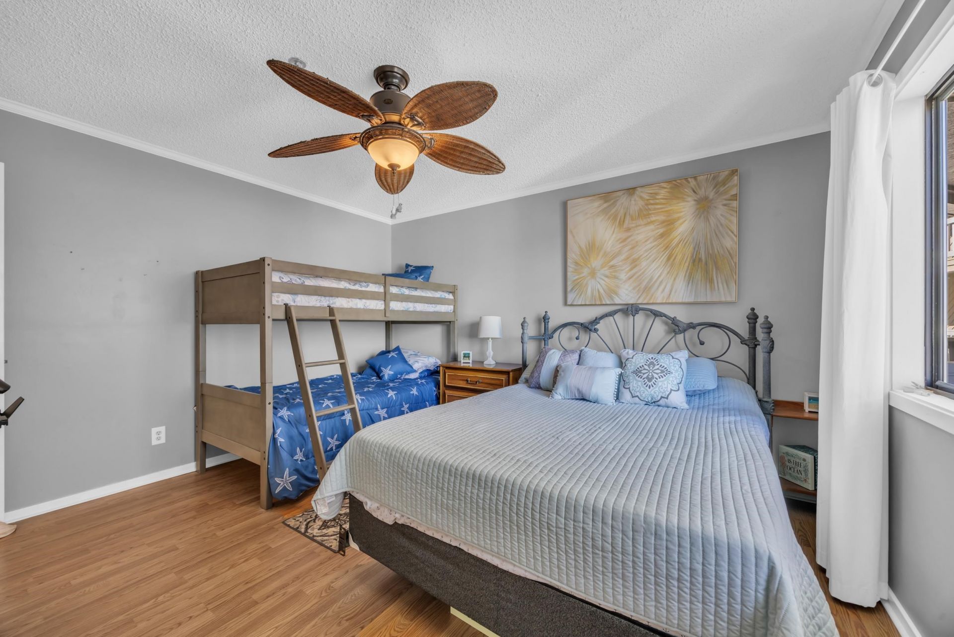 4350 Intercoastal Dr.  Photo 13