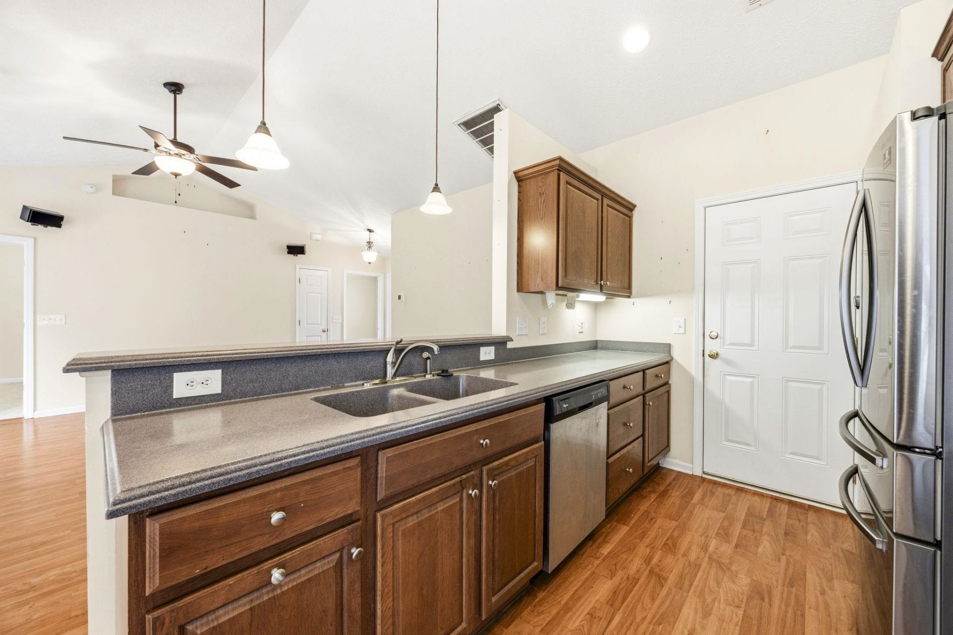 3146 Shorecrest Bay Dr.  Photo 14