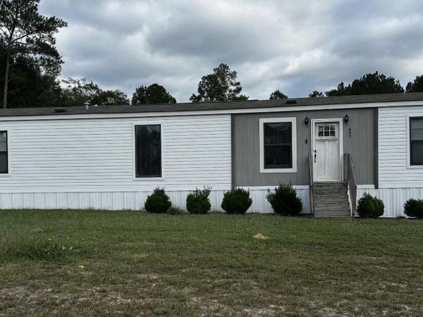 669 Cain Road , Garland, NC 28441