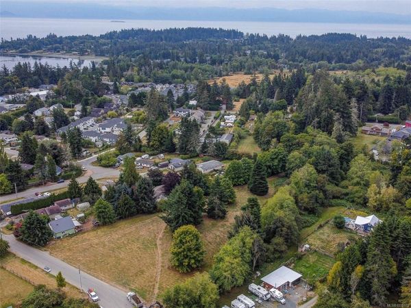 1990 Caldwell Rd , Sooke, BC V9Z 0P6