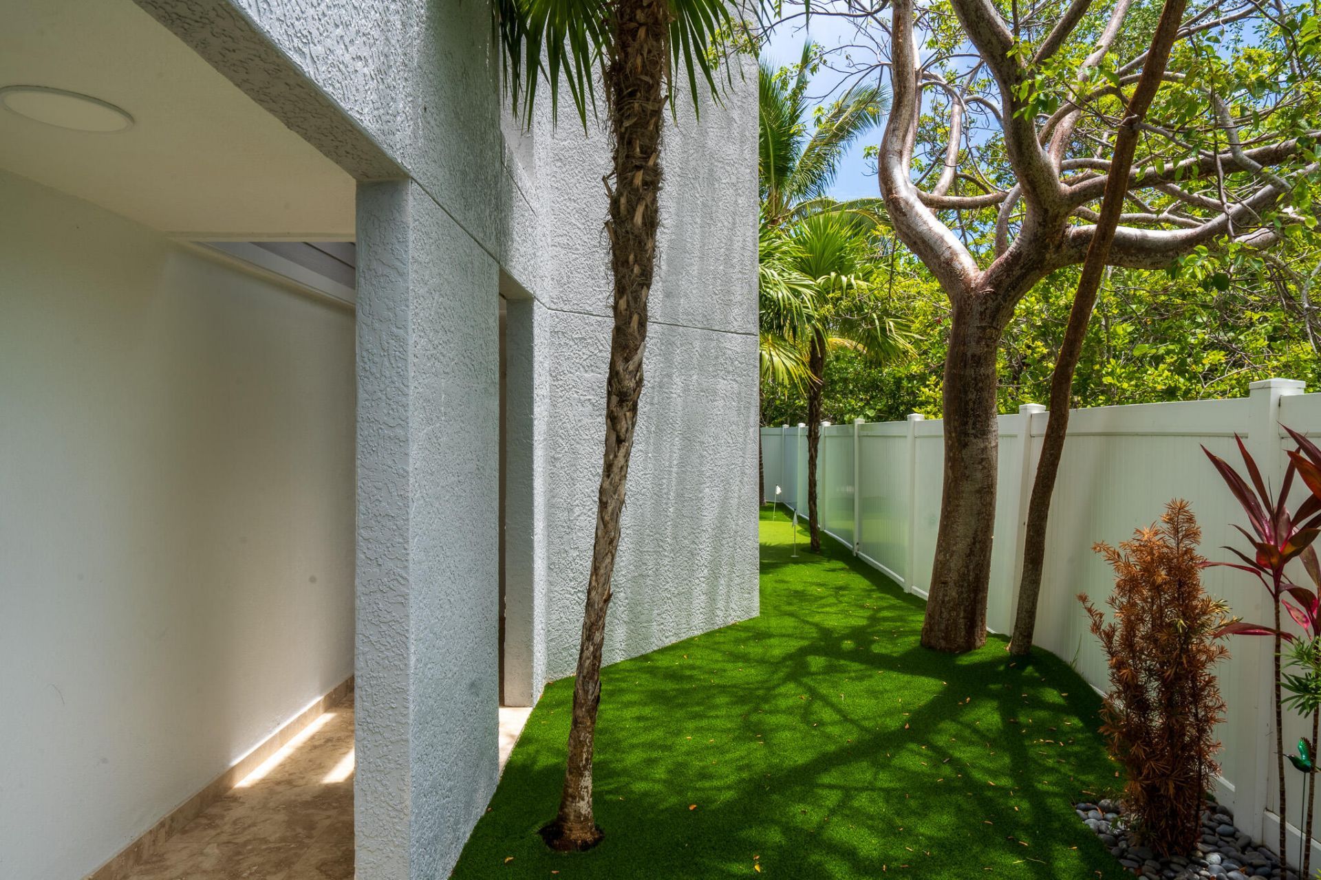 25 Seaside South Court, Key West, FL 33040 Photo