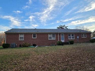1700 Ward Street, Farmville, VA 23901