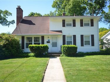 159 Pinehurst Road, Munroe Falls, OH 44262