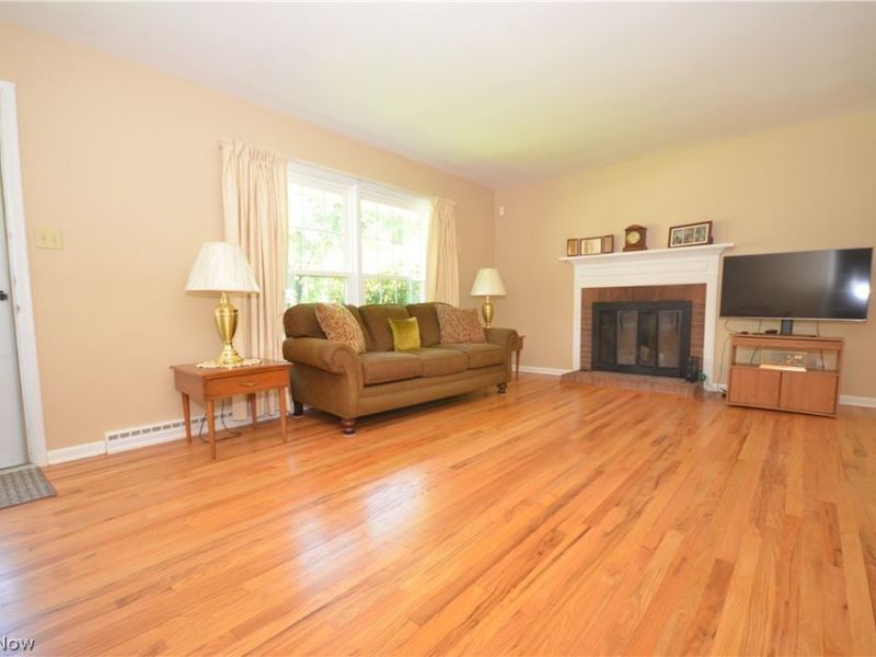 159 Pinehurst Road, Munroe Falls, OH 44262 Photo 4
