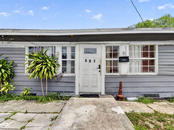 807 14th Street, West Palm Beach, FL 33401