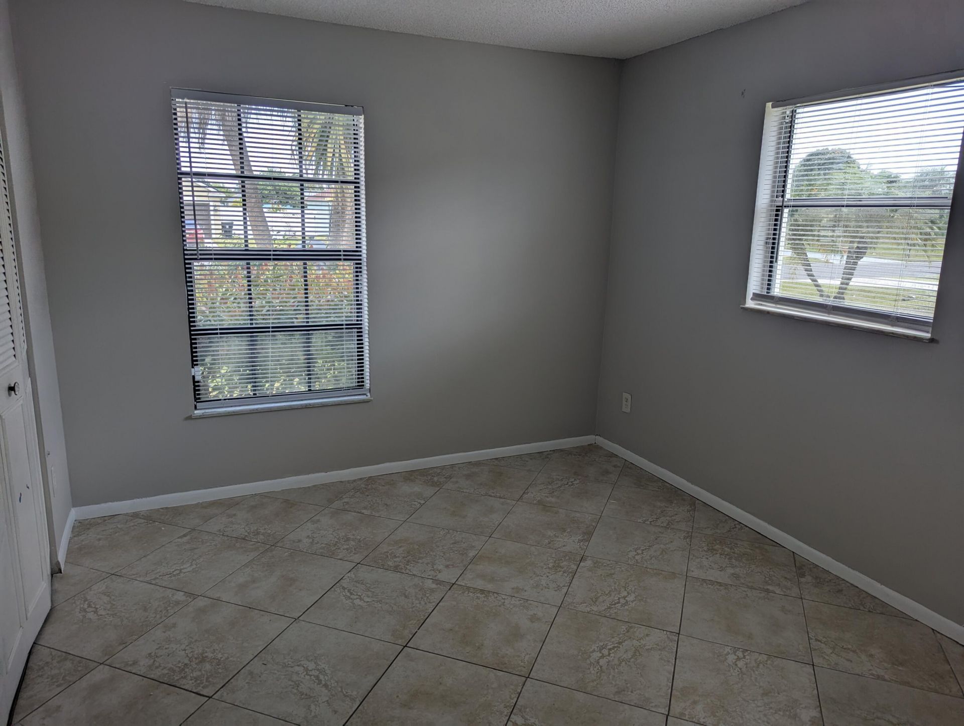 554 SW Lakehurst Drive, Port Saint Lucie, FL 34983 Photo