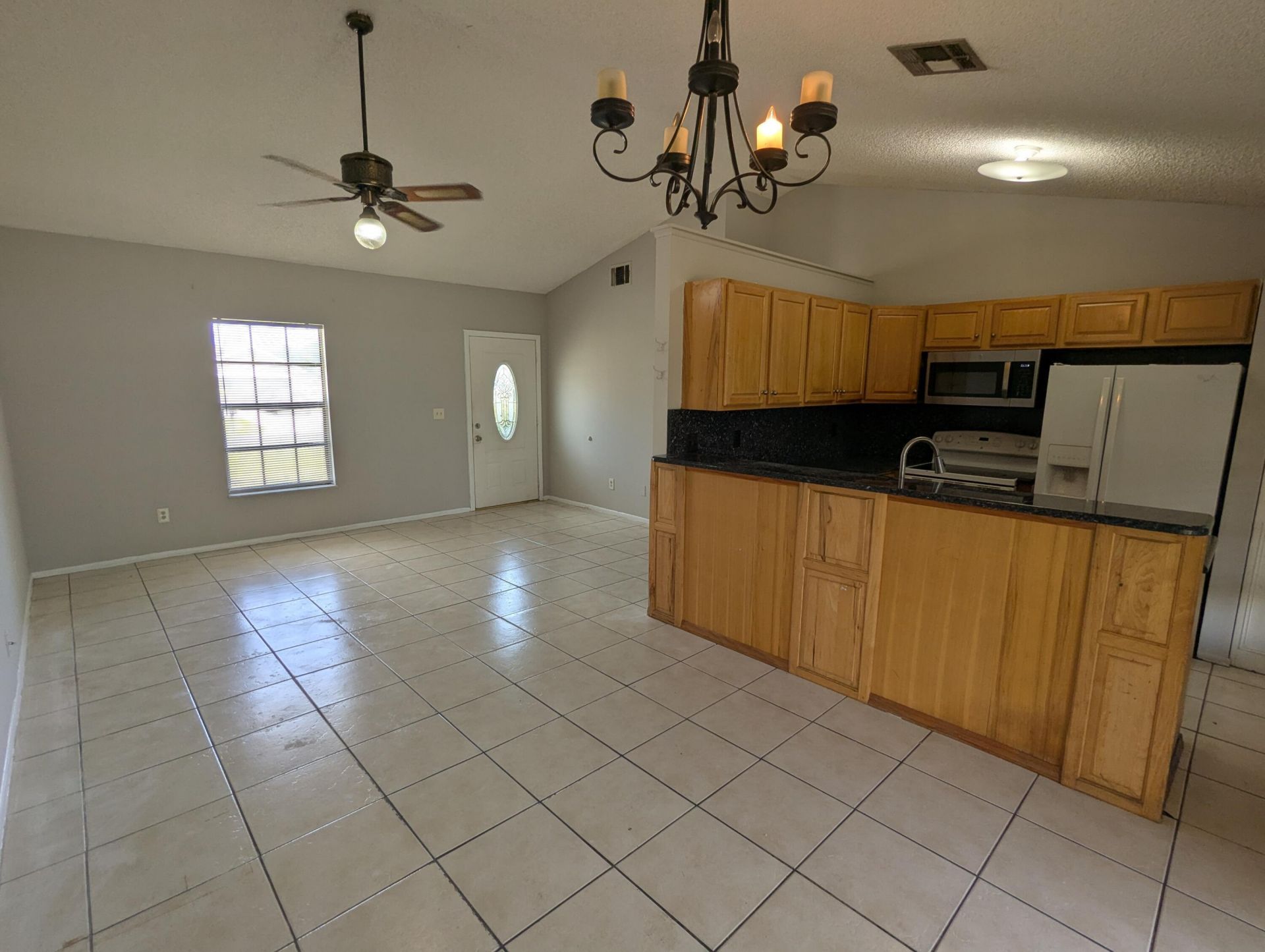 554 SW Lakehurst Drive, Port Saint Lucie, FL 34983 Photo
