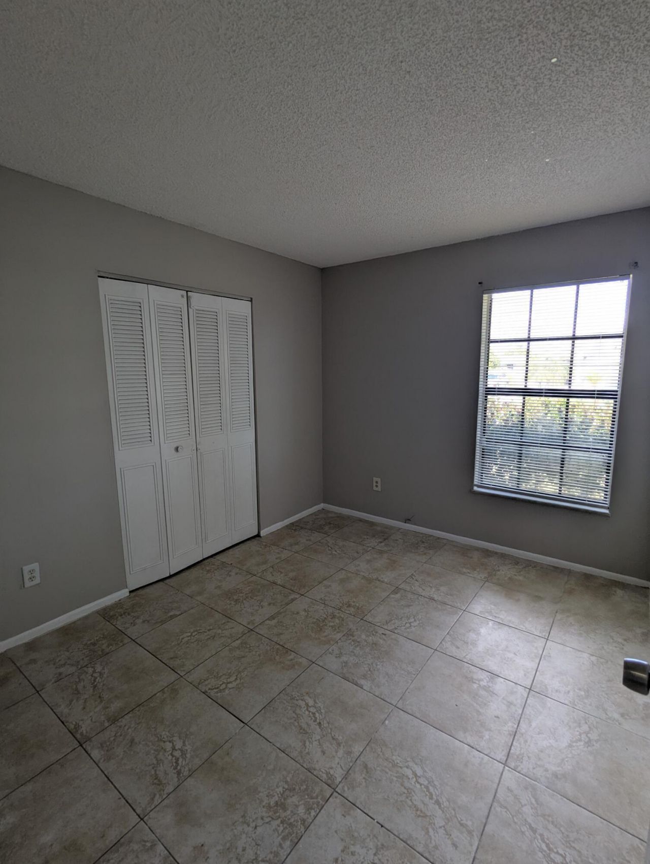 554 SW Lakehurst Drive, Port Saint Lucie, FL 34983 Photo