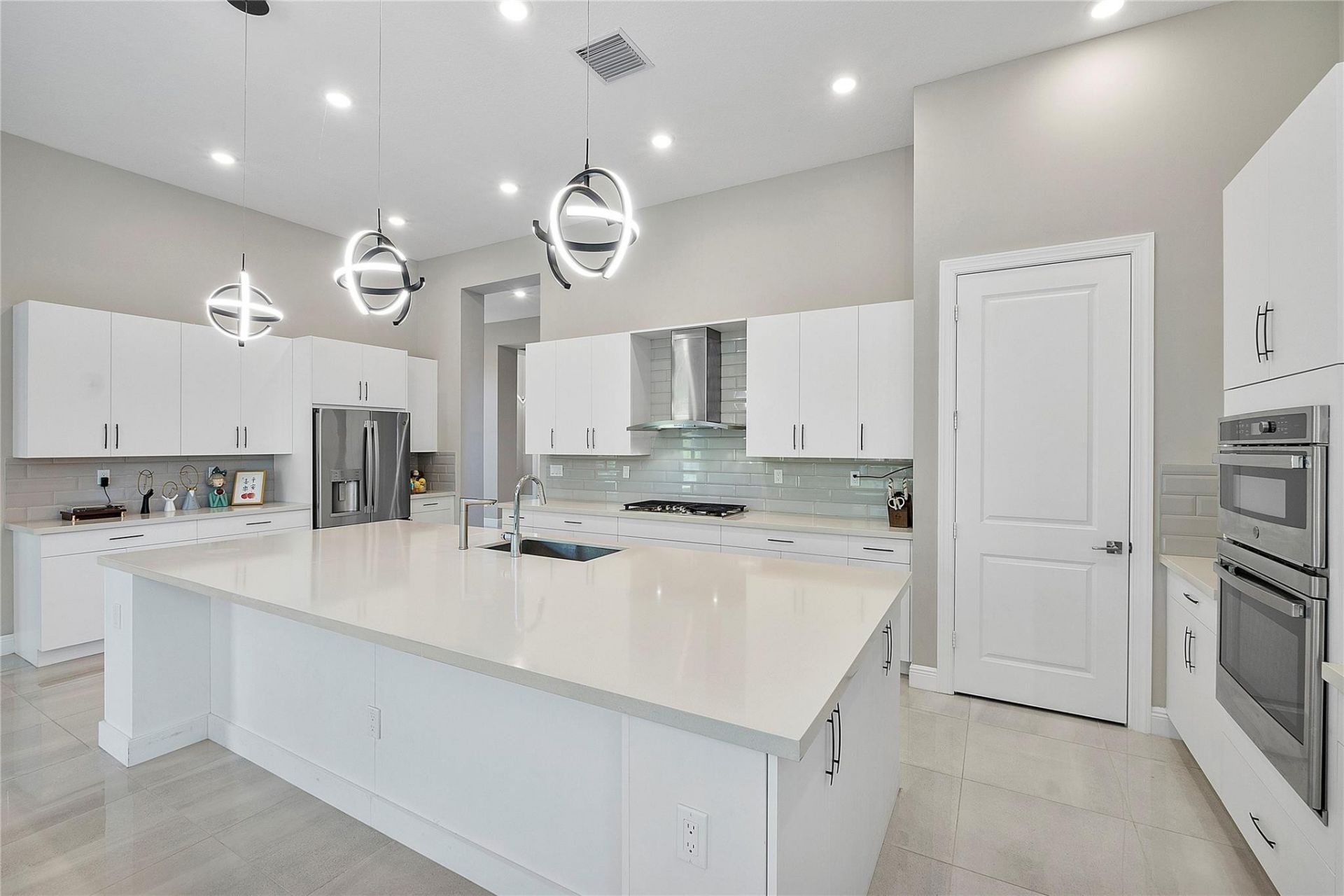 9245 W Parkland Bay Trail, Parkland, FL 33076 Photo