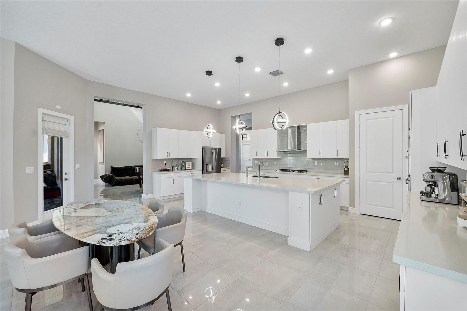 9245 W Parkland Bay Trail, Parkland, FL 33076 Photo