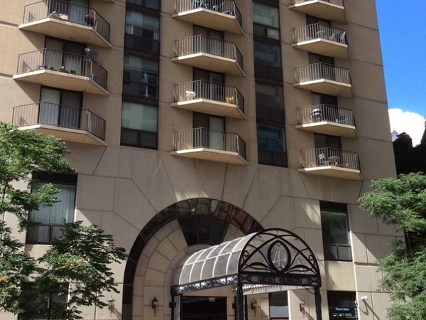 70 W Huron Street , Unit 1404, Chicago, IL 60654