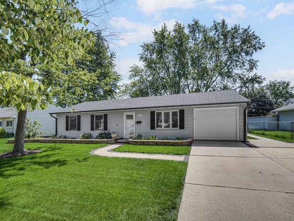 128 Saugatuck Road , Montgomery, IL 60538