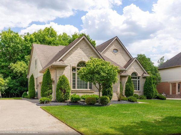 47968 Inveraray Road, Canton, MI 48188