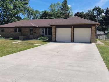 45502 Klingkammer Street , Utica, MI 48317