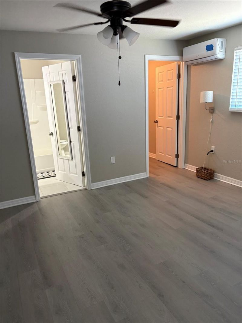 6014 Cedar Street Ne, Saint Petersburg, FL 33703 Photo