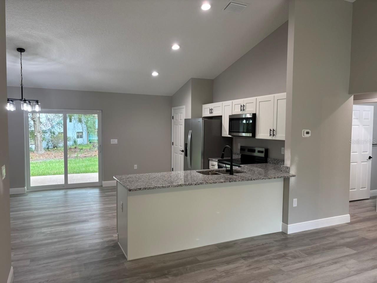 2169 W Rutland Drive, Dunnellon, FL 34434 Photo