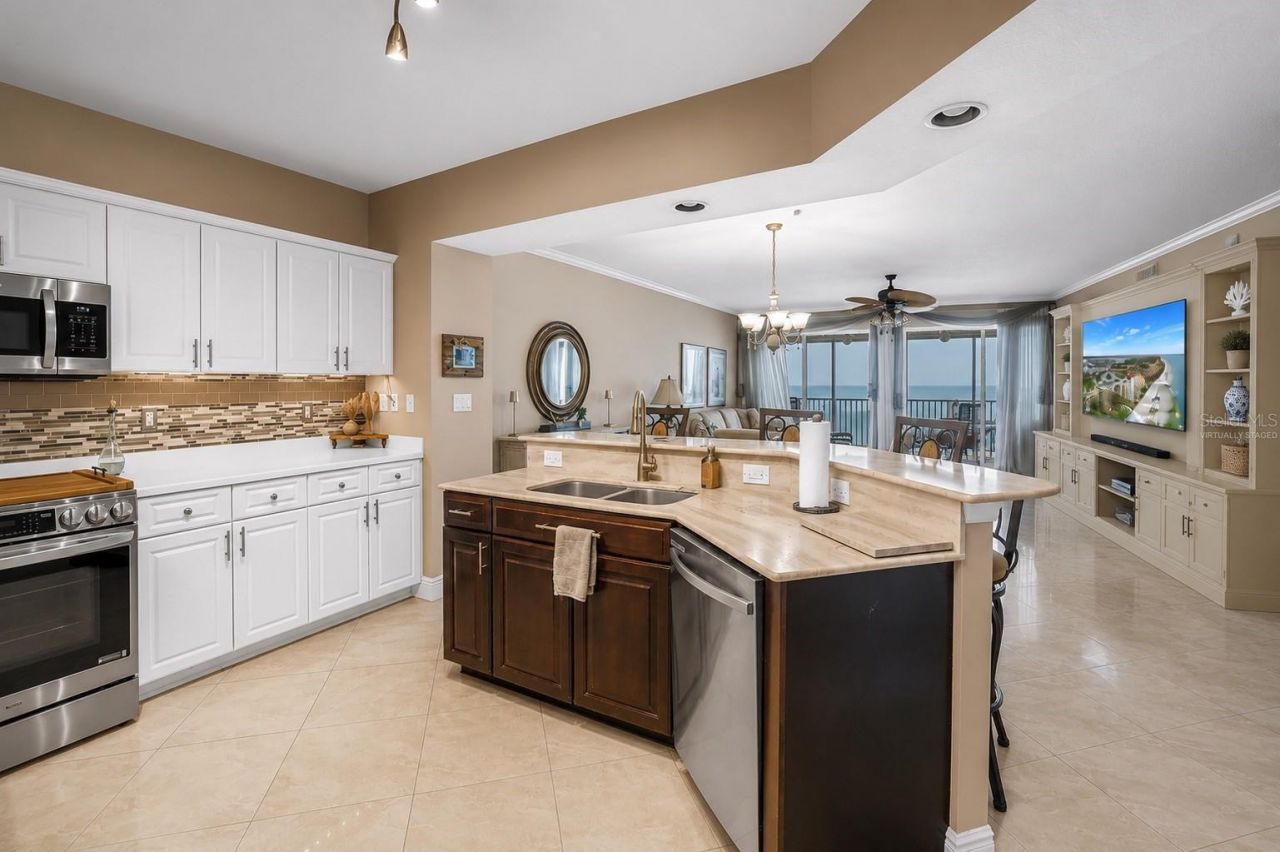 16750 Gulf Boulevard, Unit 313, North Redington Beach, FL 33708 Photo
