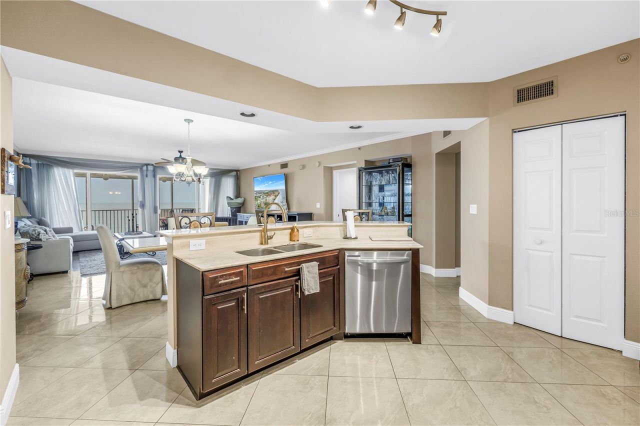 16750 Gulf Boulevard, Unit 313, North Redington Beach, FL 33708 Photo