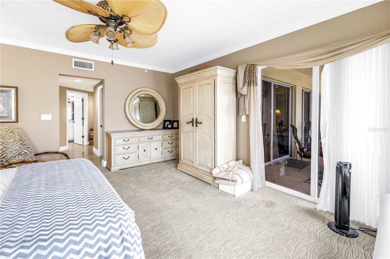 16750 Gulf Boulevard, Unit 313, North Redington Beach, FL 33708 Photo