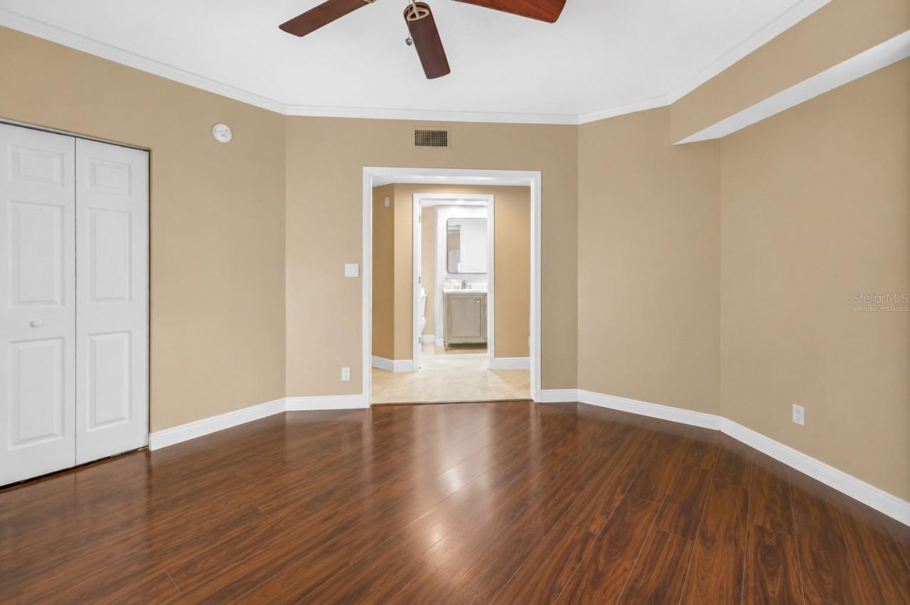 16750 Gulf Boulevard, Unit 313, North Redington Beach, FL 33708 Photo