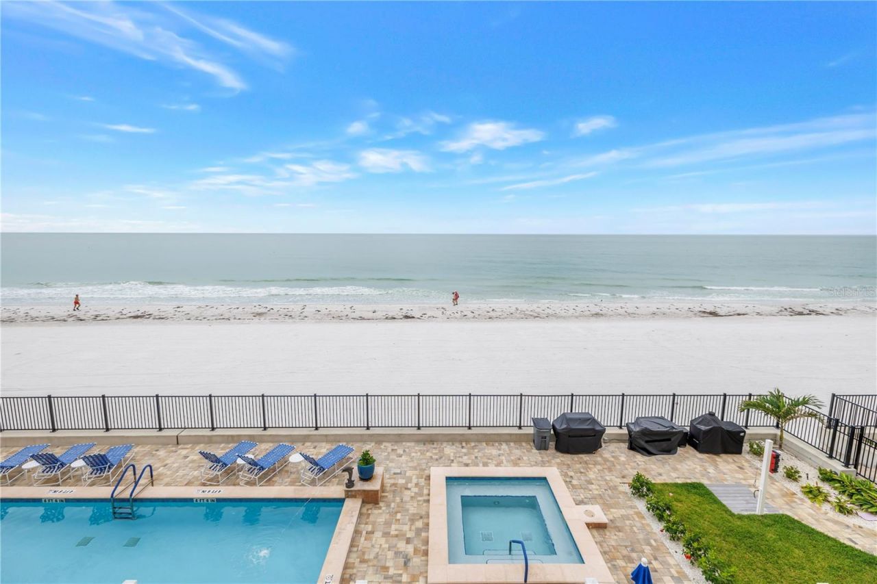 16750 Gulf Boulevard, Unit 313, North Redington Beach, FL 33708 Photo