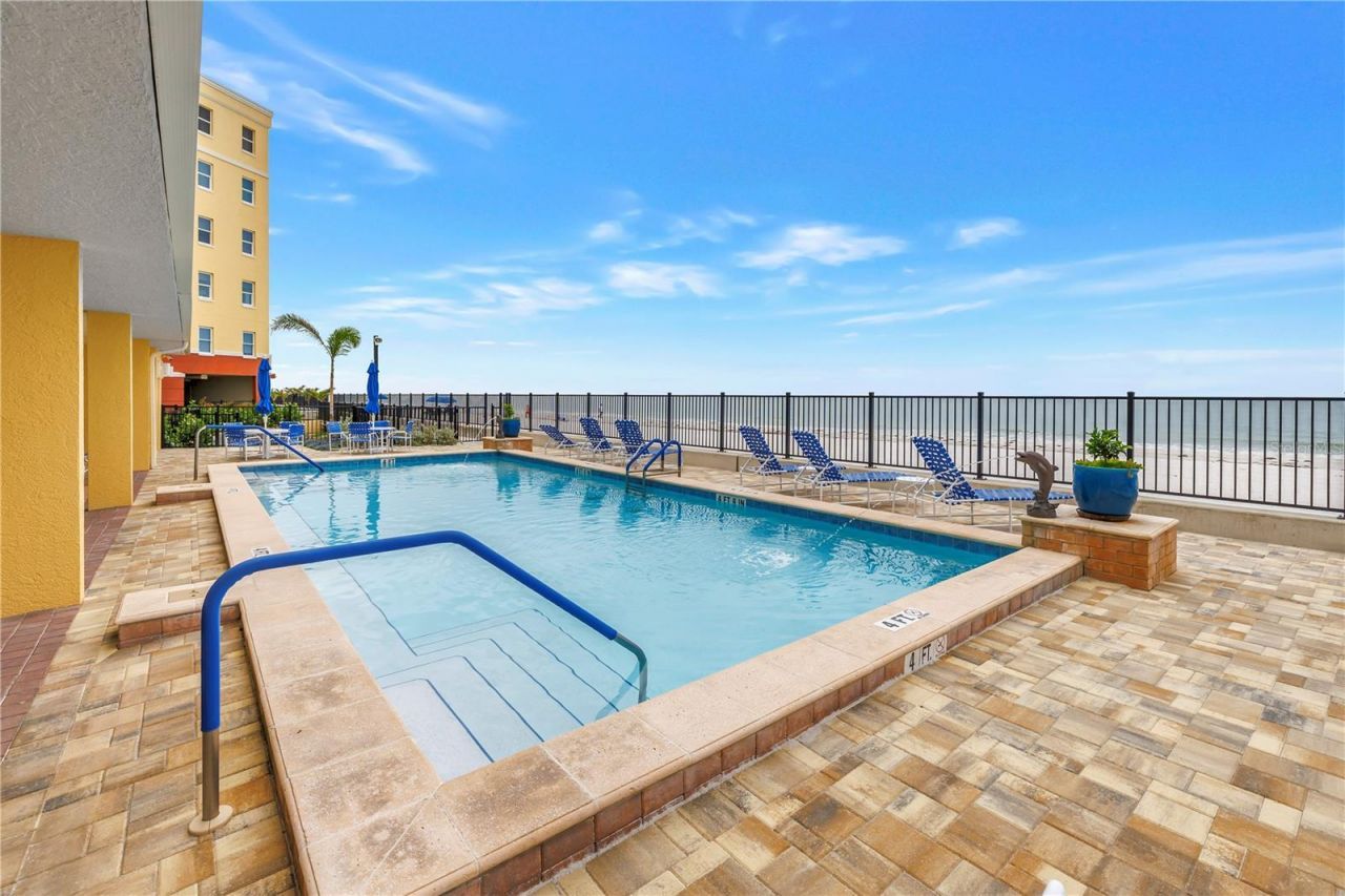 16750 Gulf Boulevard, Unit 313, North Redington Beach, FL 33708 Photo