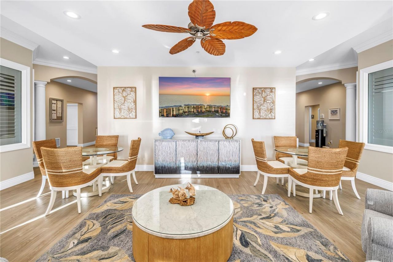 16750 Gulf Boulevard, Unit 313, North Redington Beach, FL 33708 Photo