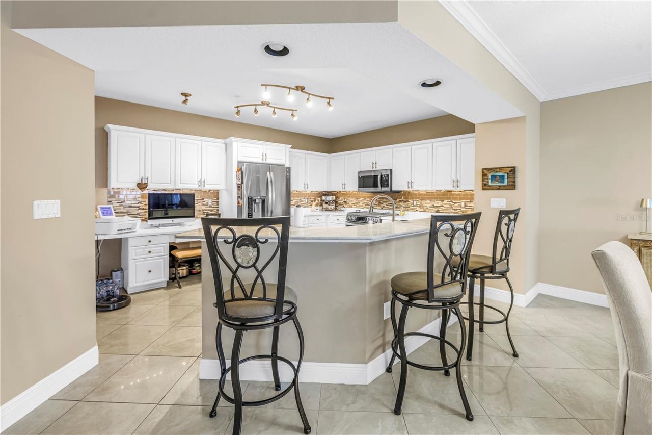 16750 Gulf Boulevard, Unit 313, North Redington Beach, FL 33708 Photo