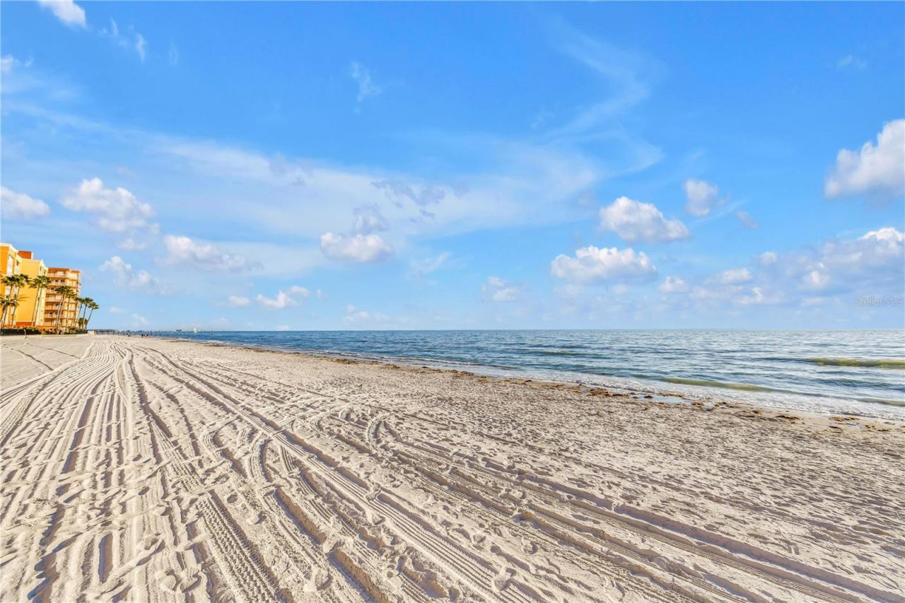 16750 Gulf Boulevard, Unit 313, North Redington Beach, FL 33708 Photo