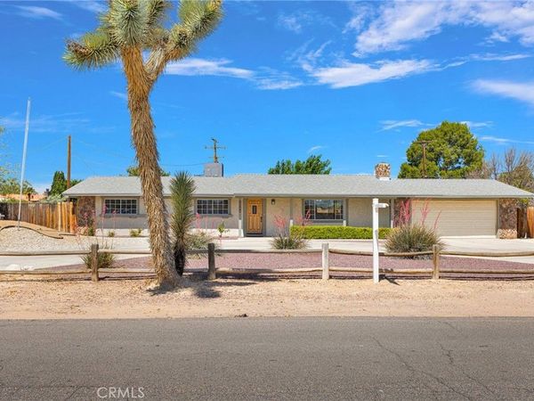14204 Crow Road , Apple Valley, CA 92307