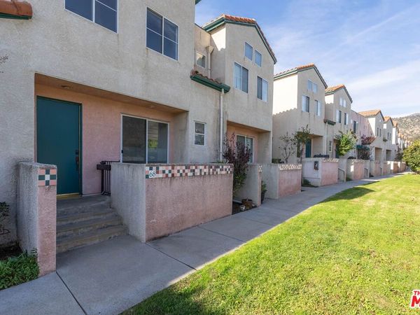 13901 Olive View Lane , Unit 68, Sylmar, CA 91342