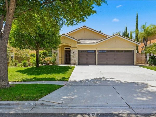 980 Hemingway , Corona, CA 92878
