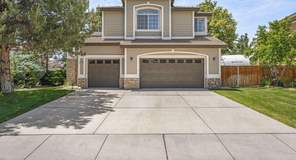 5449 Spanish Moss Drive, Sparks, NV 89436 Photo