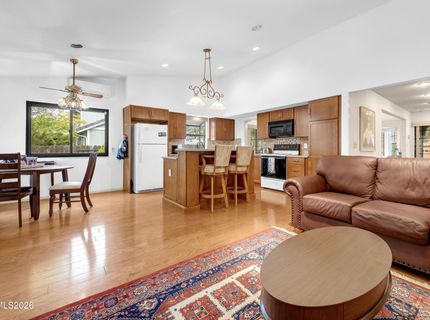7801 Meadow Vista Drive, Reno, NV 89511 Photo