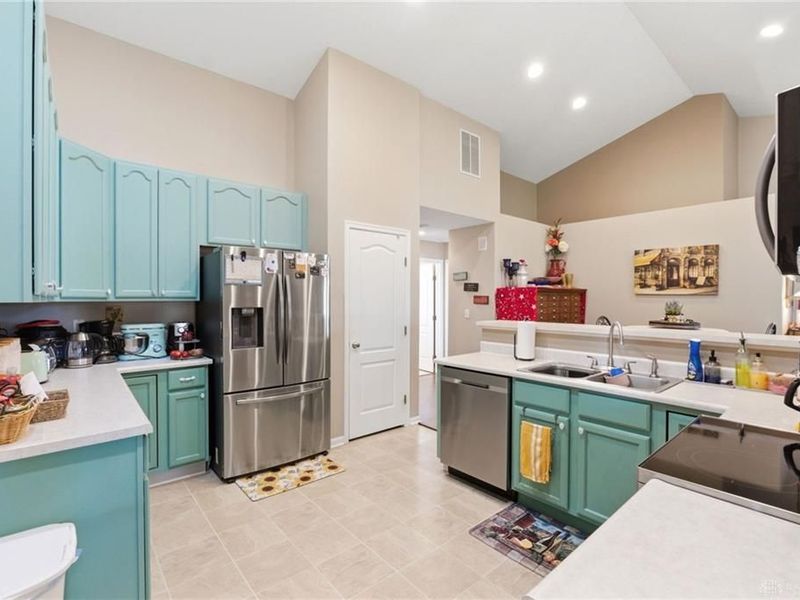 1468 Fairhill Court, Beavercreek Township, OH 45385 Photo 10