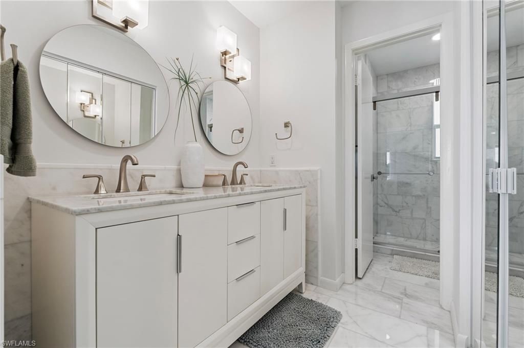185 Palm Dr, Unit 18L, Naples, FL 34112 Photo