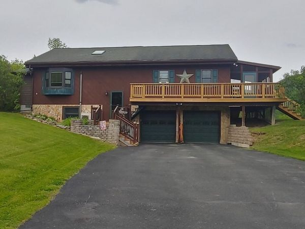 749 State Route 9N, Ticonderoga, NY 12883