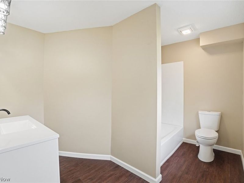766 E Summit, Alliance, OH 44601 Photo 19