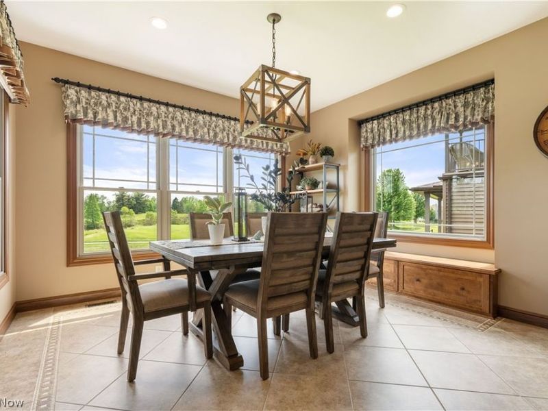 5850 Quarry Lake Drive SE, East Canton, OH 44730 Photo 14